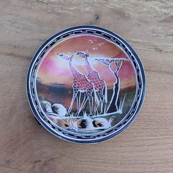 Vintage Retro Handmade Painted Art Ceramic African Savannah Wildlife Decor Dish